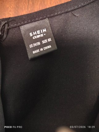Vestido Talla Grande Negro Estampado Hojas