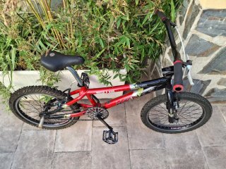 Bicicleta BMX Monty Track Roja