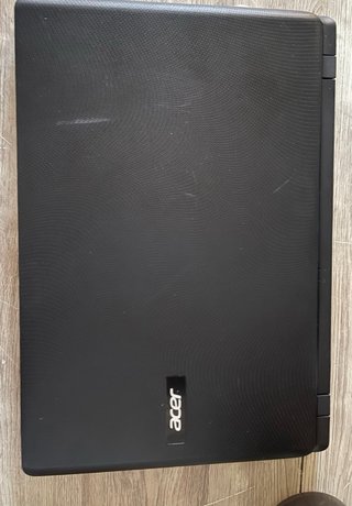 Acer Aspire ES 17 Portátil