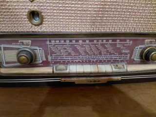 Radio antigua válvulas vintage retro