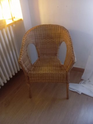 Sillón de mimbre