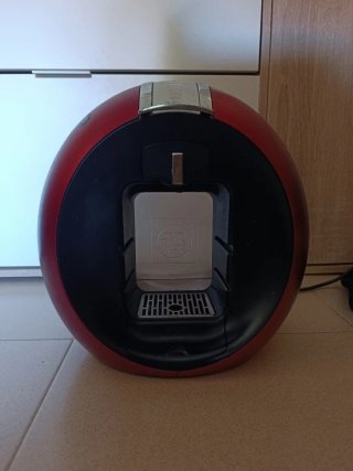 Cafetera Nescafé Dolce Gusto Circolo color rojo