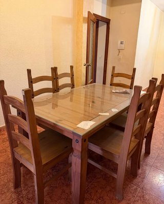 Mesa comedor madera maciza + 6 sillas