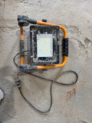 Foco LED portátil