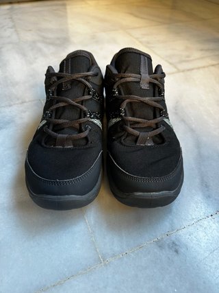 Zapatillas senderismo Quechua negras Talla 42