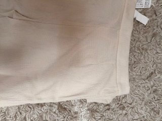 Pantalón Stradivarius beige talla M