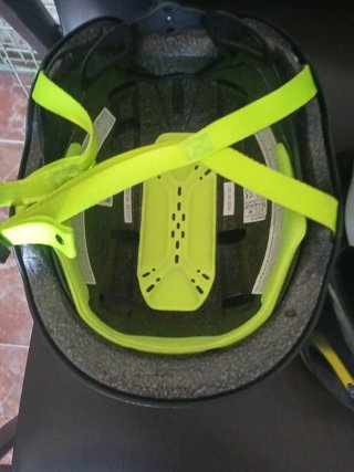2 Cascos de Bicicleta