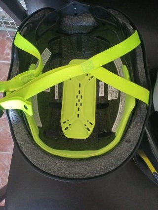 2 Cascos de Bicicleta