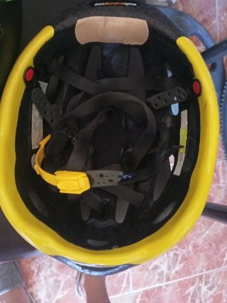 2 Cascos de Bicicleta