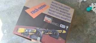 Porta sci magnetico rack-system