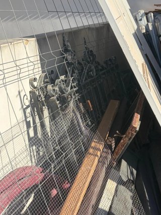 Puerta de garaje metálica