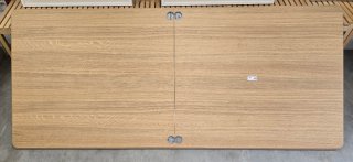 Mesa Mellansel. Roble, extensible. Gran tamaño.