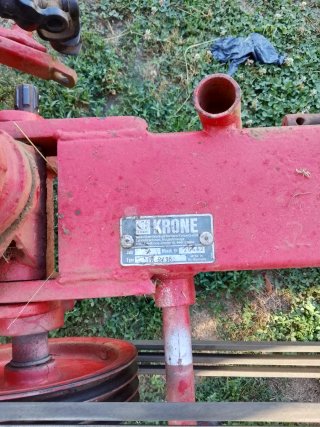 Segadora Rotativa Agrícola Roja