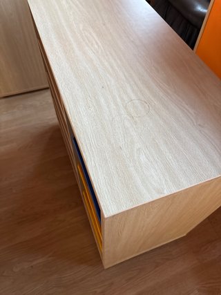 Mueble auxiliar con estantes y cajones