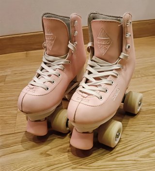Patines rosas talla 35