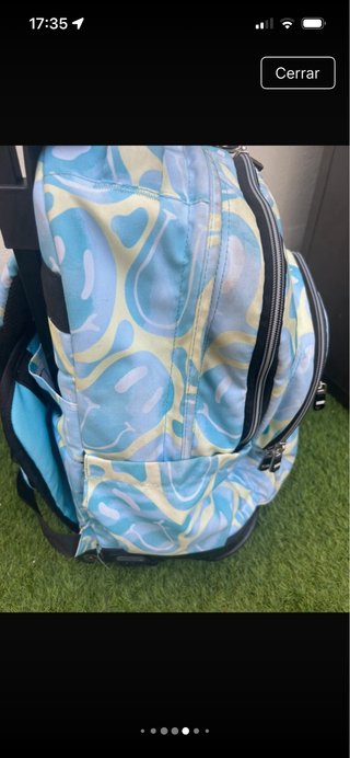 Mochila escolar Totto con diseño de caritas