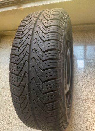 Rueda Coche 195/60 R15 88V TORNADO