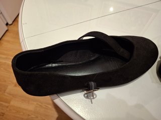 Sandalias y Zapatos Parisinos Negros