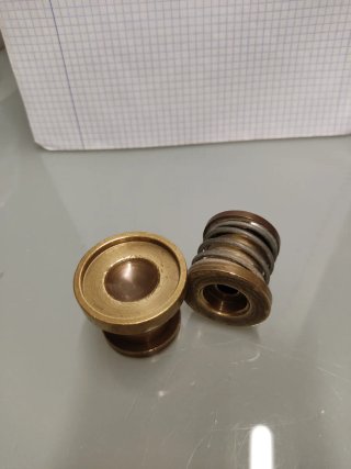 Troquel para forrar botones N°18