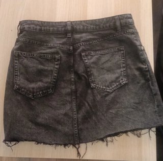 Falda vaquera H&M gris desgastada