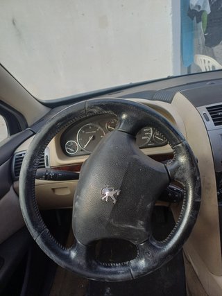 Peugeot 407 2024