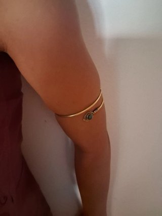Bracciale da braccio in rame con pietra verde