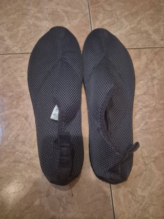 Escarpines Decathlon Talla 44-45 Gris