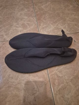 Escarpines Decathlon Talla 44-45 Gris
