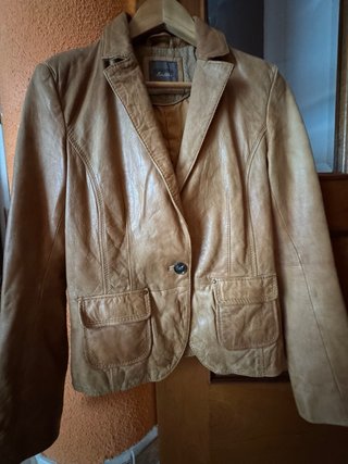 Chaqueta Cuero Camel Mujer M Bershka