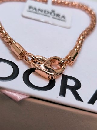 Pulsera Pandora Hearts clap studded bracelet
