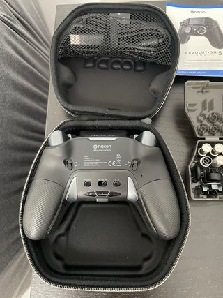 Mando Nacon Revolution Pro 5 PS5