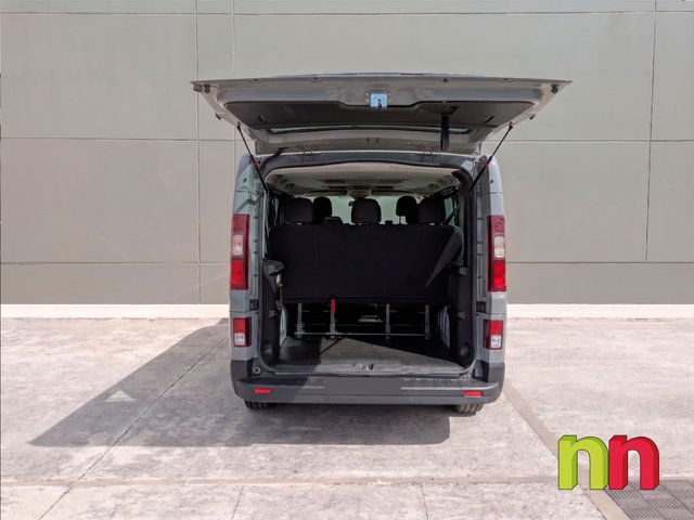 Renault Trafic Combi 9 L1H1 1.6DCi 120cv + PORTON TRASERO 1.6DCi 120cv