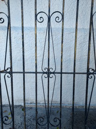 Reja de Hierro Forjado maciza