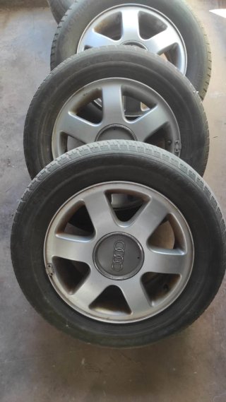 Llanta Audi A3 2000