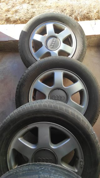 Llanta Audi A3 2000
