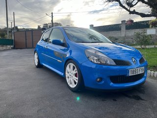 Renault Clio R27 F1 Team
