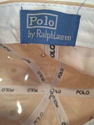 Gorra Polo Ralph Lauren Beige con etiqueta