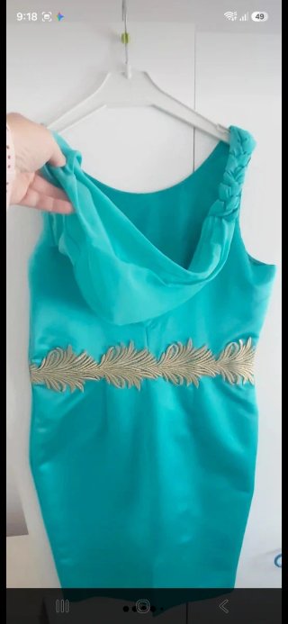Vestido de fiesta color turquesa
