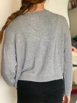 Sudadera Pull&Bear gris con unicornio
