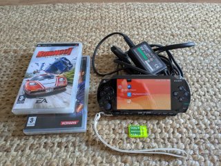 Consola Sony PSP Negra + Juegos y Cargador