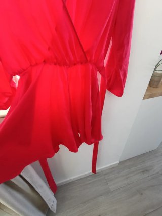 Mono corto Zara rojo cremallera trasera