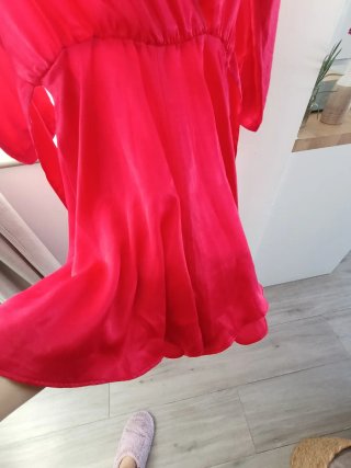 Mono corto Zara rojo cremallera trasera