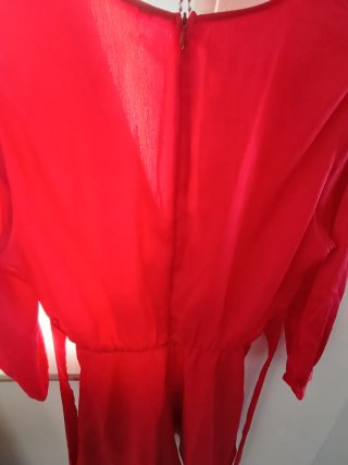 Mono corto Zara rojo cremallera trasera