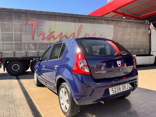 Dacia Sandero 2009