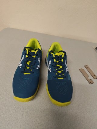 Munich Hydra X-Lite Talla 43 (5 usos). Para padel.