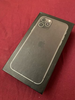 iPhone 12 Pro 128GB Oro UK Sim Lock + Accesorios