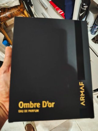 Armaf Ombre D'Or Perfume Negro y Dorado