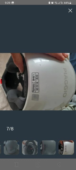 Casco de moto marca Piaggio