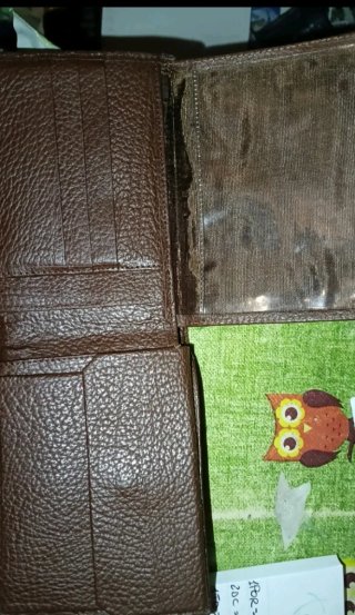 Portafoglio in pelle marrone