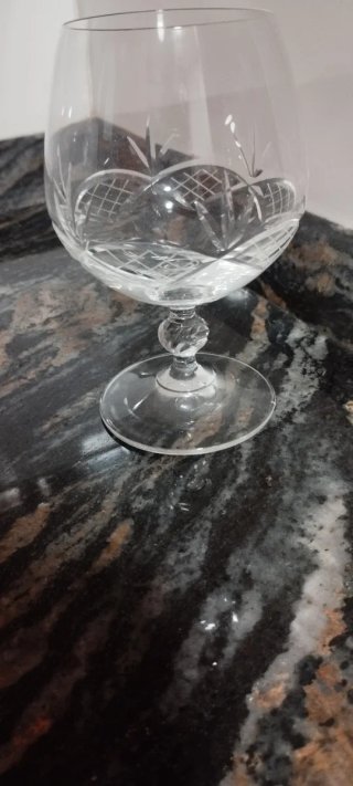 9 Copas de cristal tallado